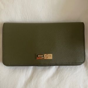 Henri Bendel phone case/ wallet